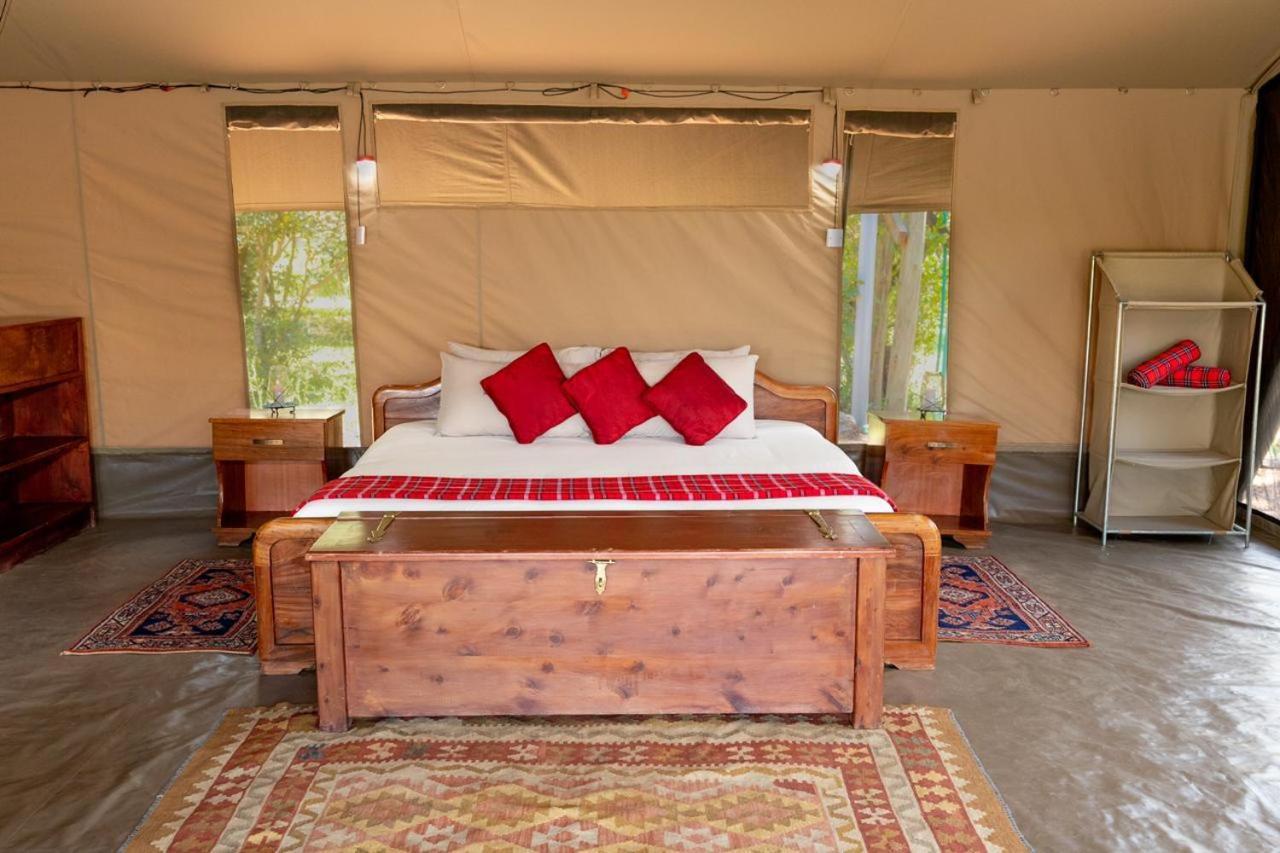 Hammerkop Migration Camp Bed & Breakfast Maasai Mara Bagian luar foto